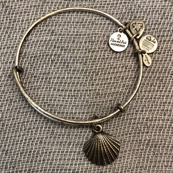 Alex and Ani Jewelry - Alex and Ani silver seashell bracelet Alex and Ani Jewelry - Alex and Ani silver seashell bracelet